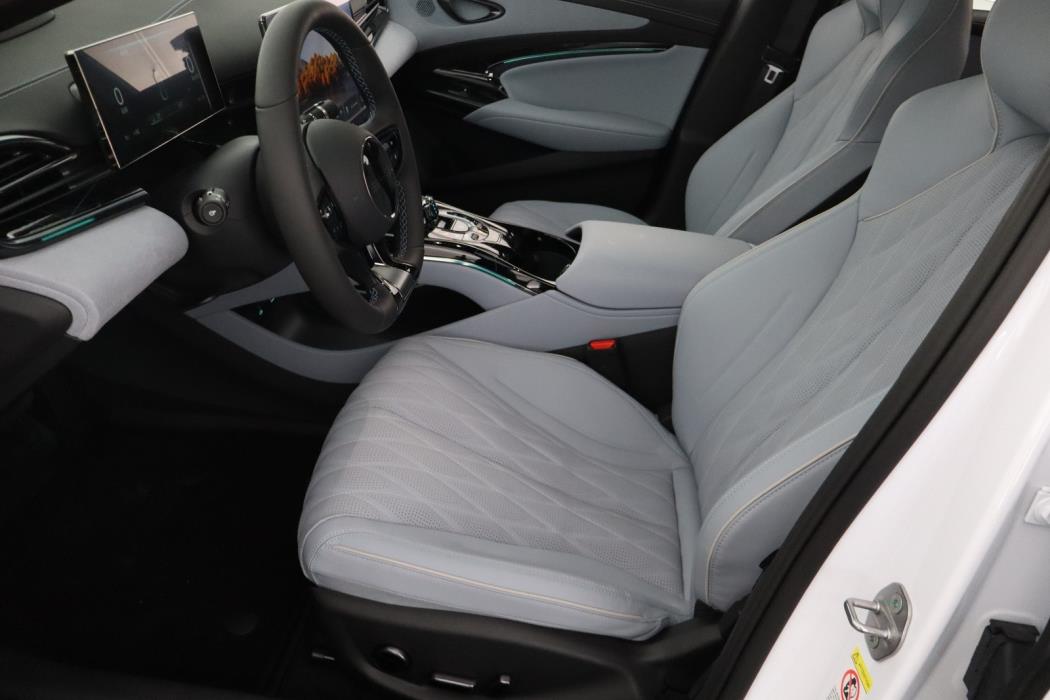 BYD Seal 2025