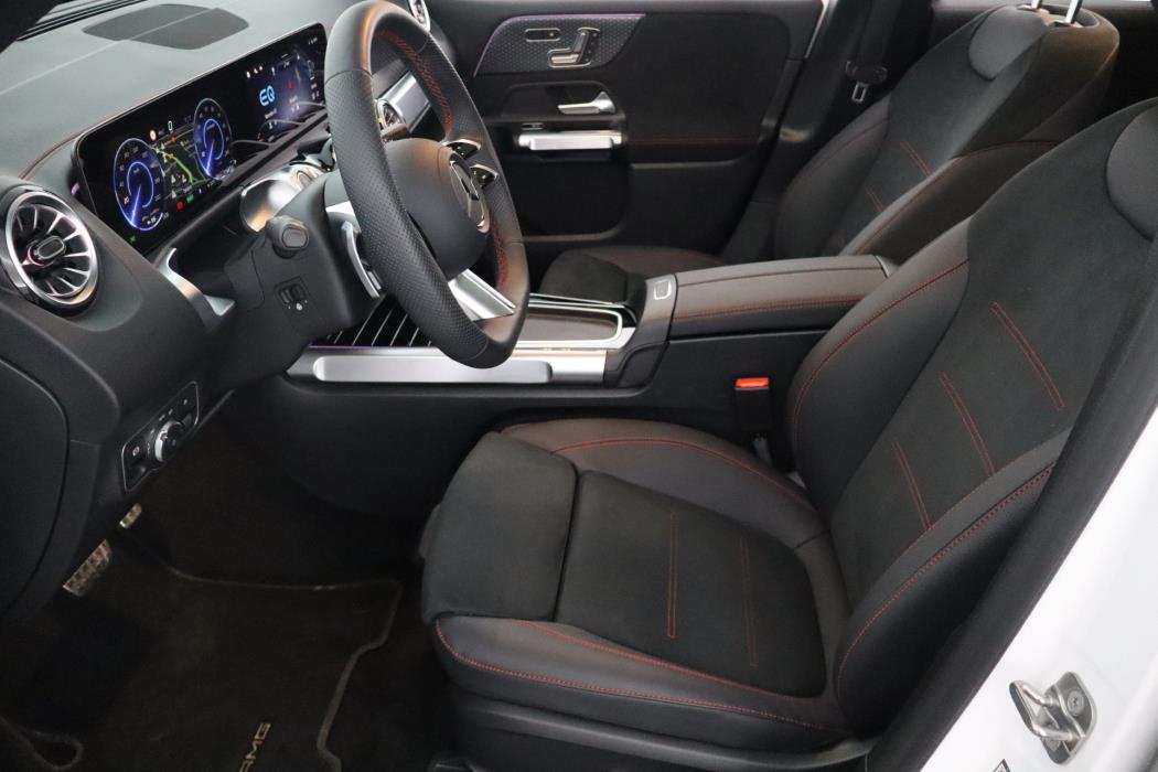 Mercedes-Benz EQB 2025