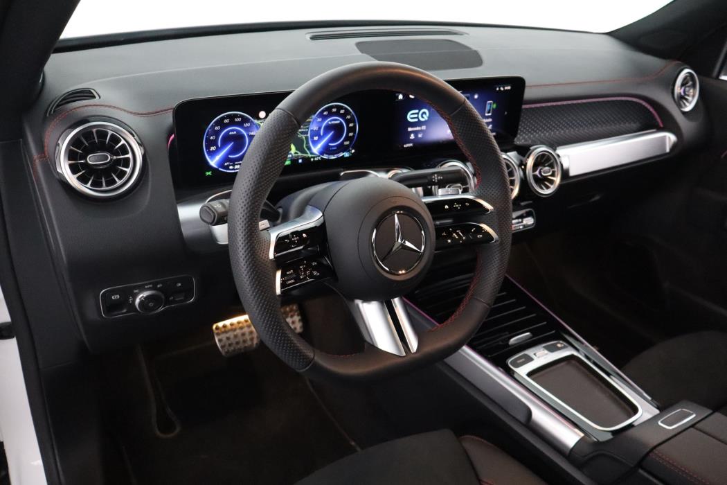 Mercedes-Benz EQB 2025