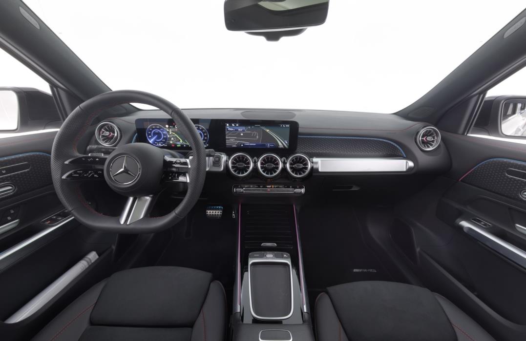 Mercedes-Benz EQB 2025