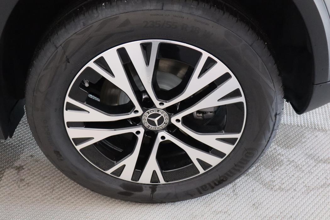 Mercedes-Benz GLA 2025