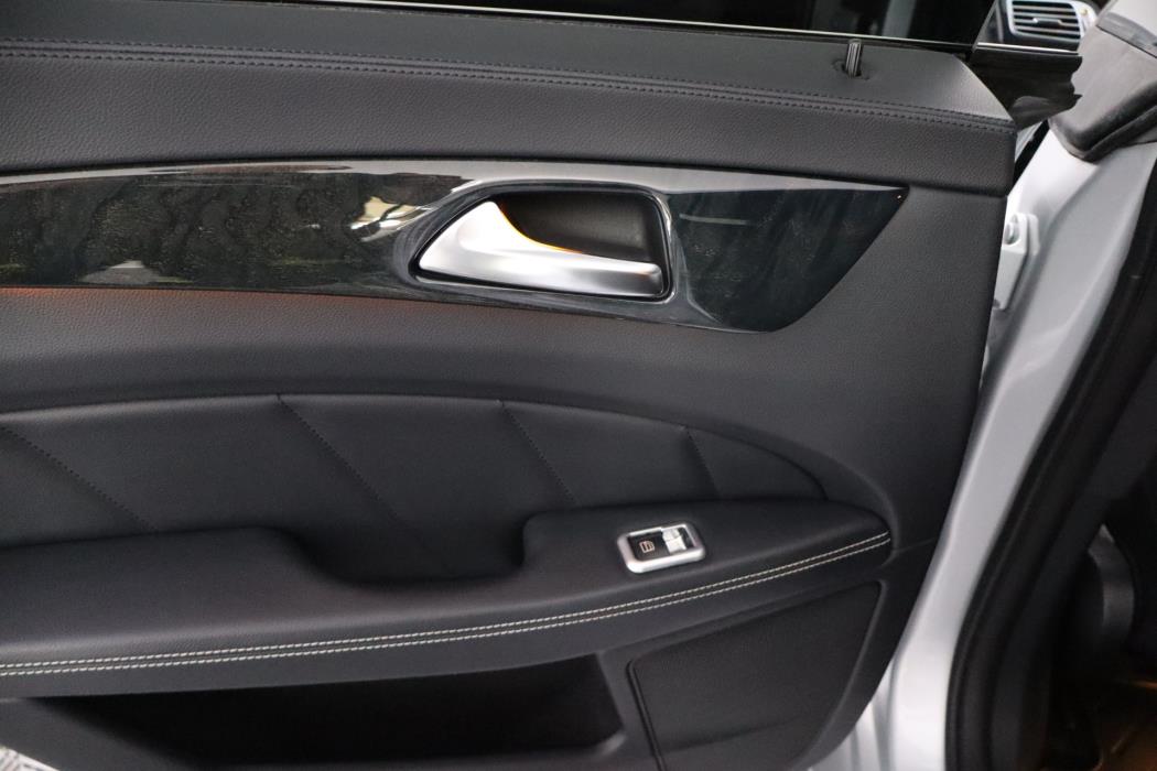 MERCEDES-BENZ CLS 2012