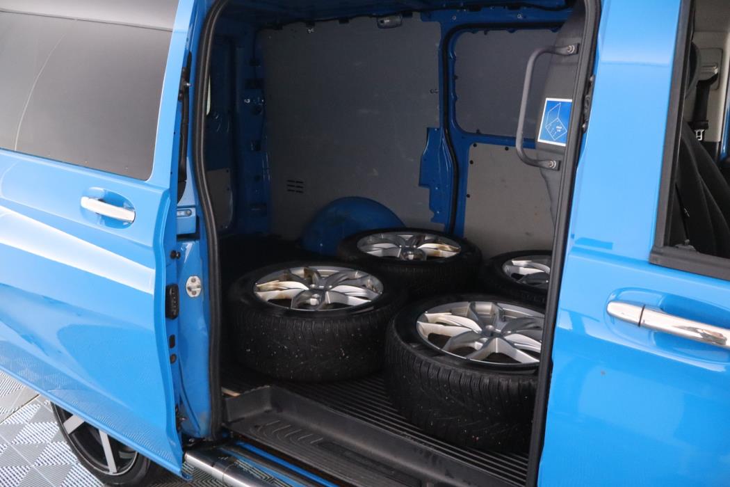 MERCEDES-BENZ VITO 2015