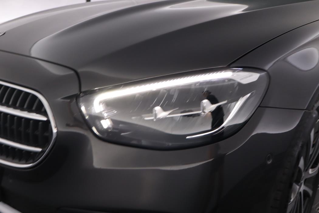 Mercedes-Benz E 2022