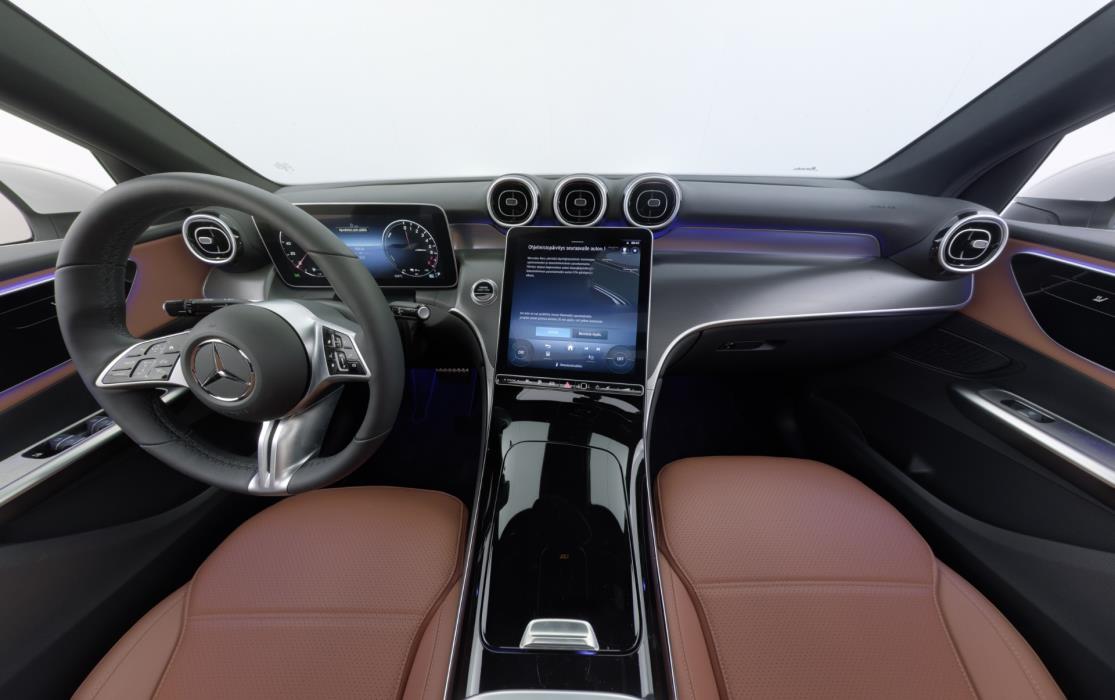 Mercedes-Benz GLC 2023