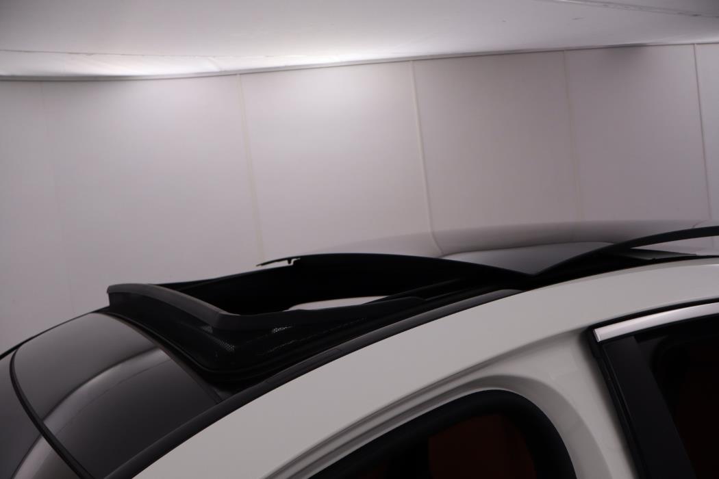 Mercedes-Benz GLC 2023