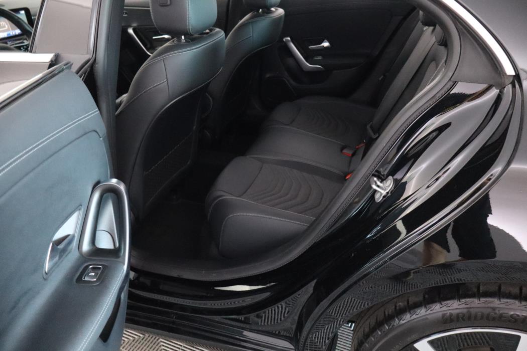 Mercedes-Benz CLA 2024