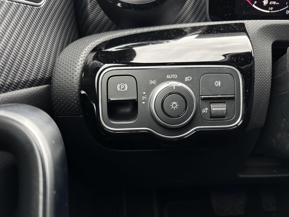MERCEDES-BENZ CLA 2024
