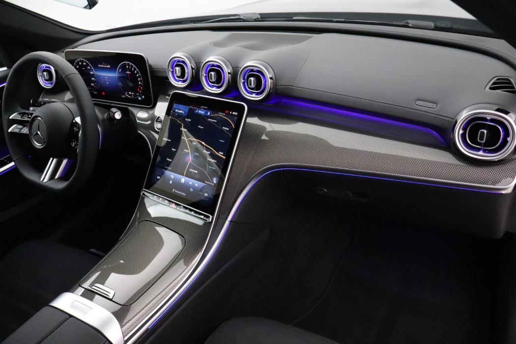 MERCEDES-BENZ C 2025