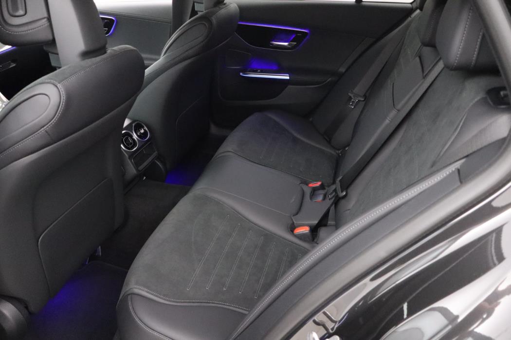 MERCEDES-BENZ C 2025