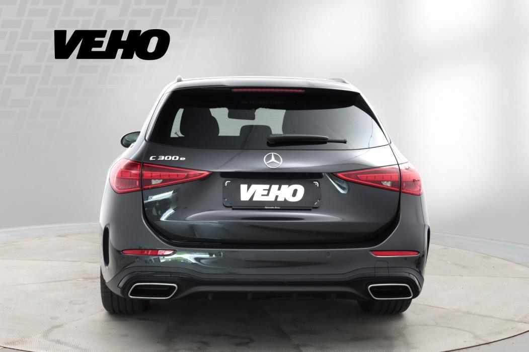 MERCEDES-BENZ C 2025