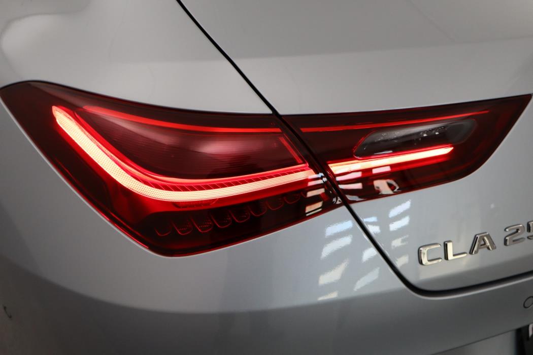 Mercedes-Benz CLA 2025