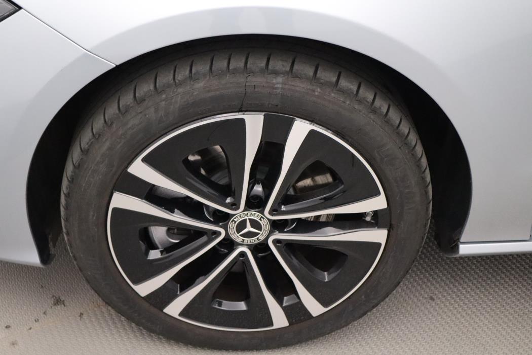 Mercedes-Benz CLA 2025