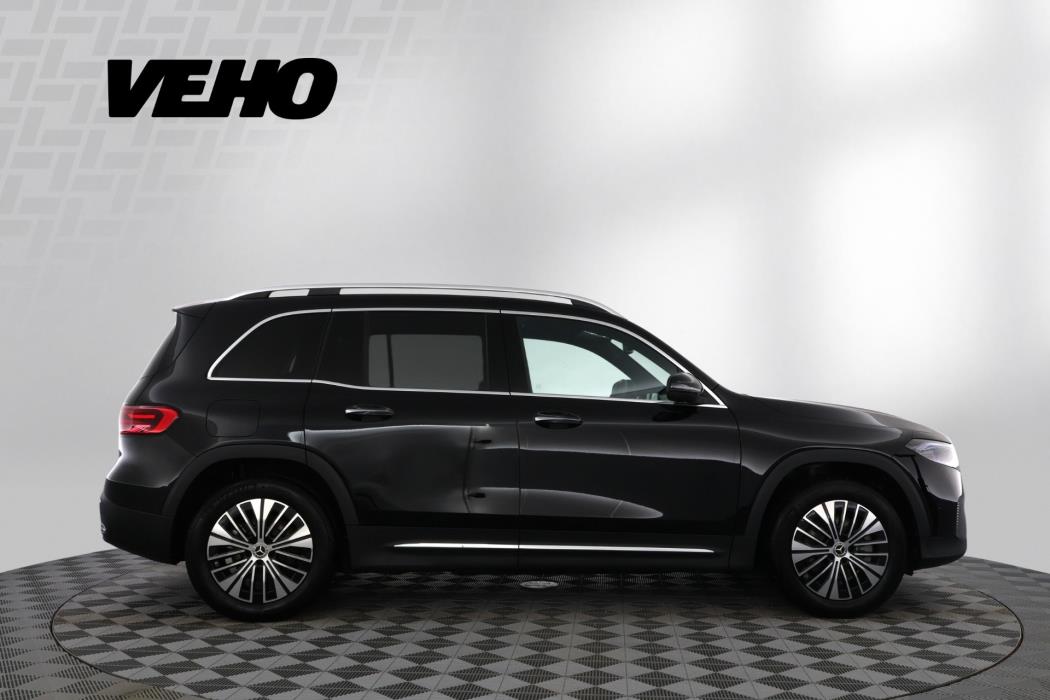 Mercedes-Benz EQB 2026