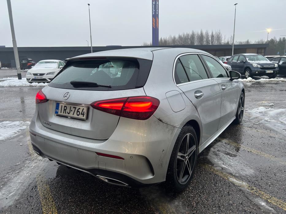 Mercedes-Benz A 2023