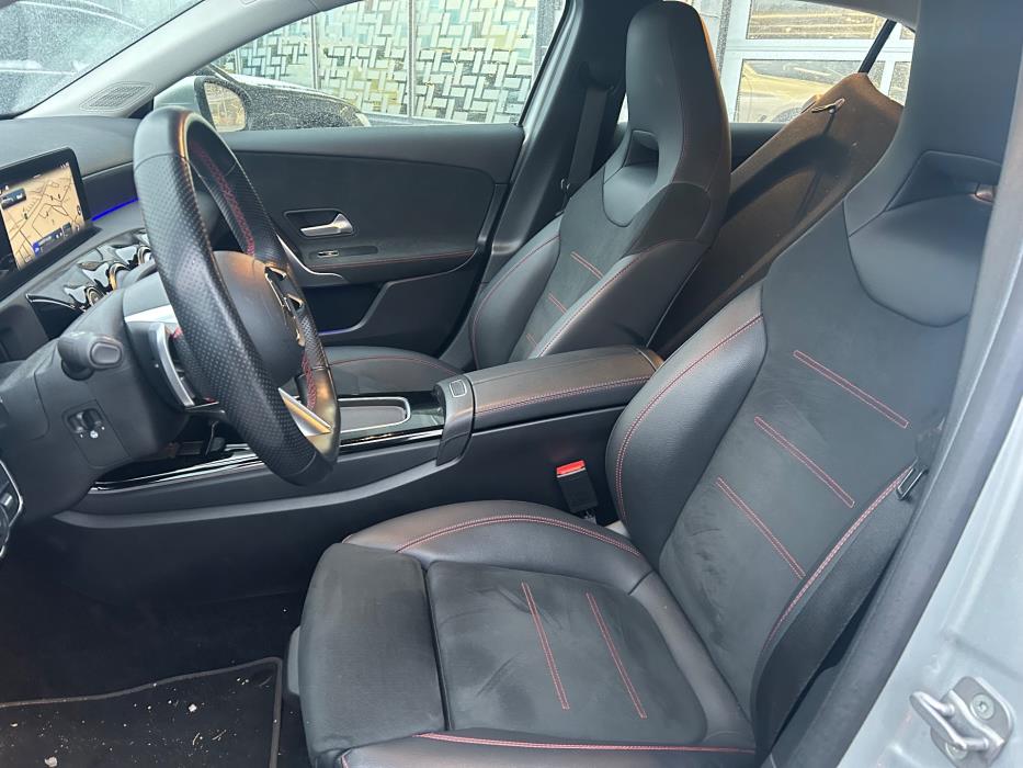 Mercedes-Benz A 2023