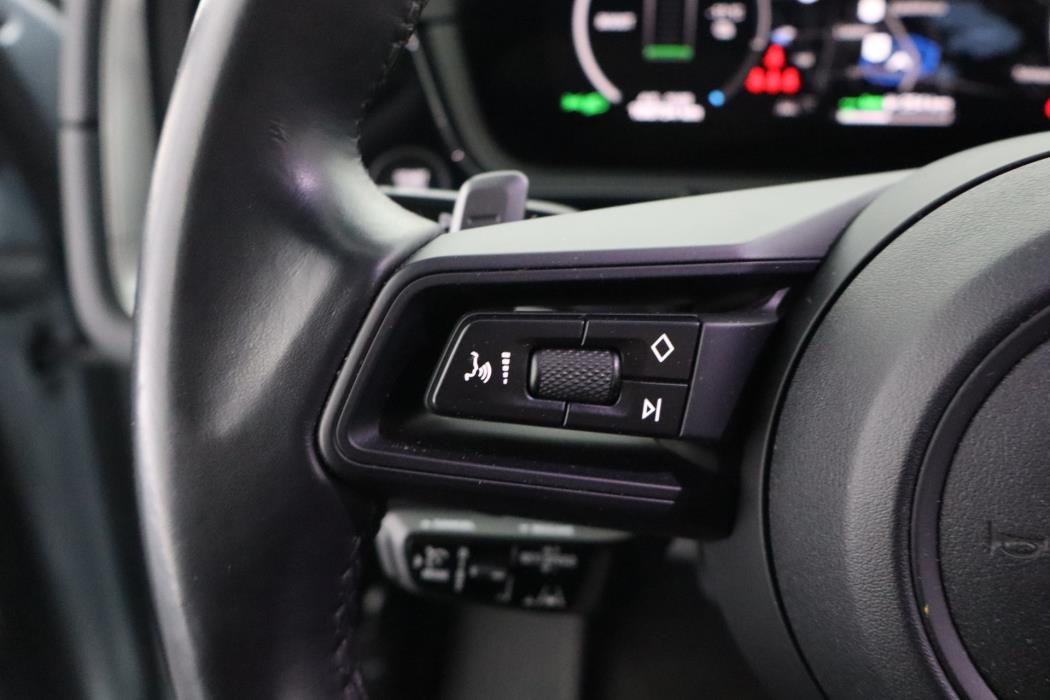 Porsche Cayenne 2023