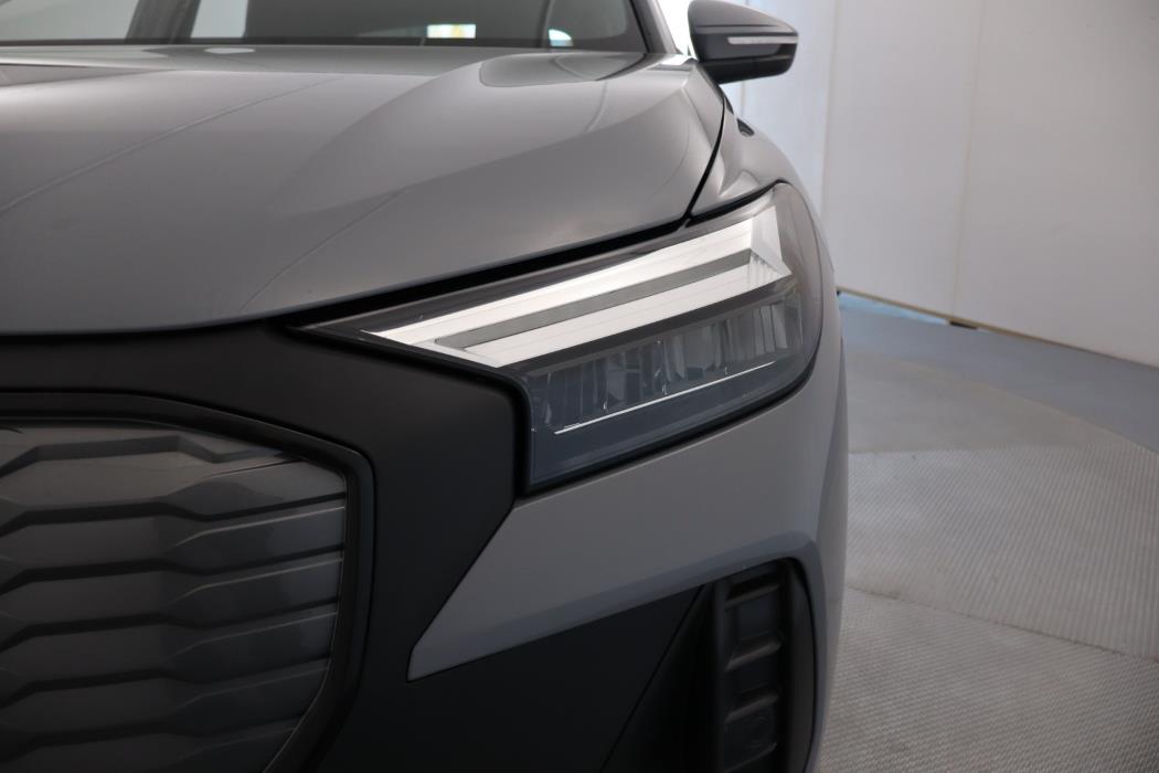 Audi Q4 e-tron 2024