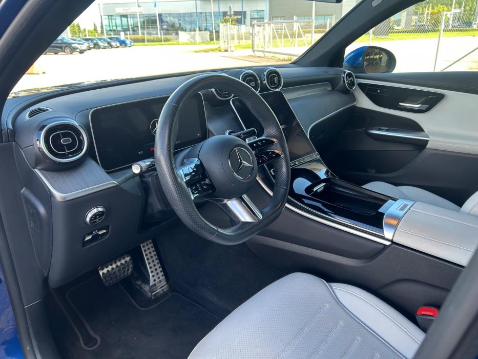 Mercedes-Benz GLC 2023