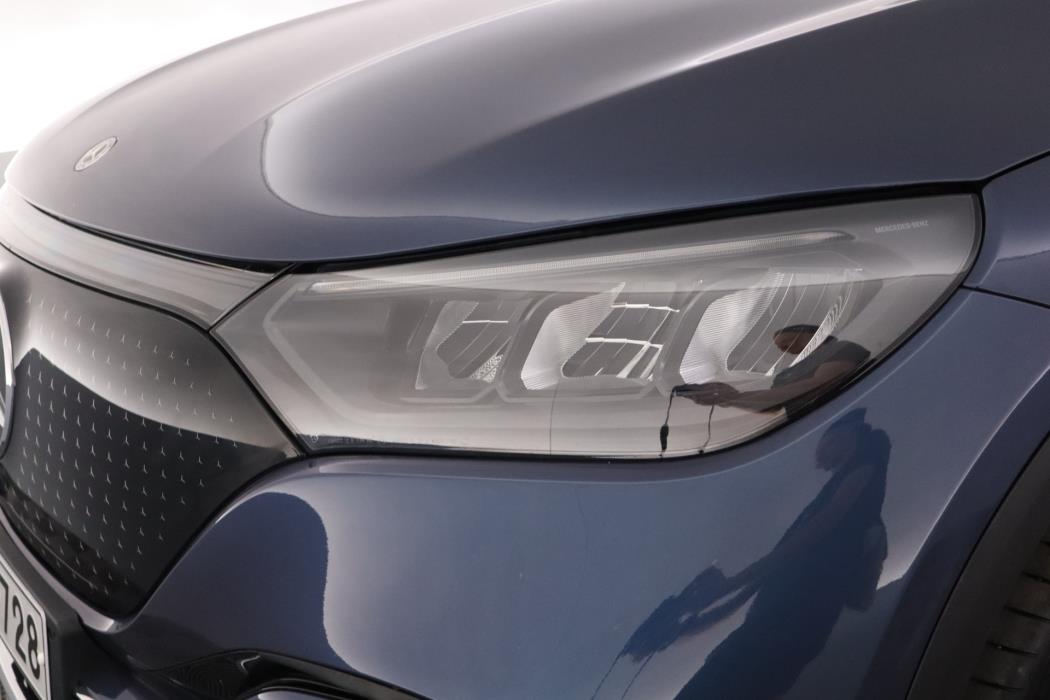 Mercedes-Benz EQE SUV 2024