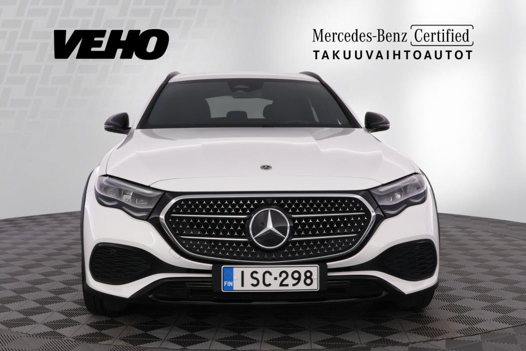 MERCEDES-BENZ E 2025