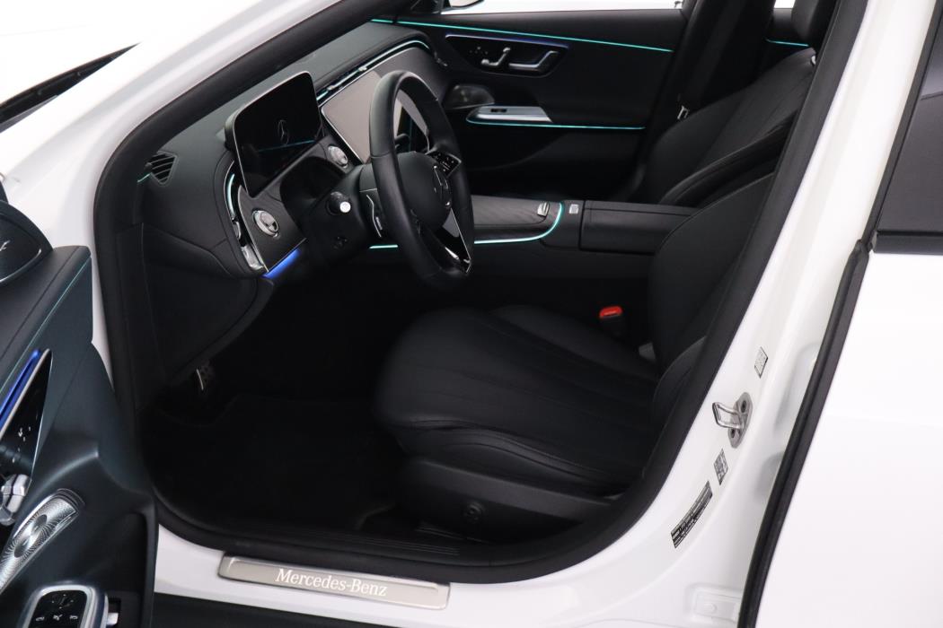 MERCEDES-BENZ E 2025