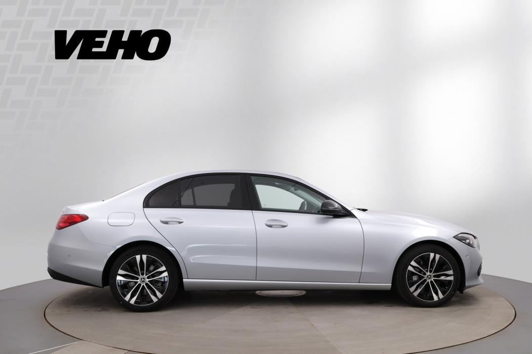 Mercedes-Benz C 2025