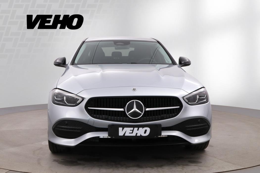 Mercedes-Benz C 2025