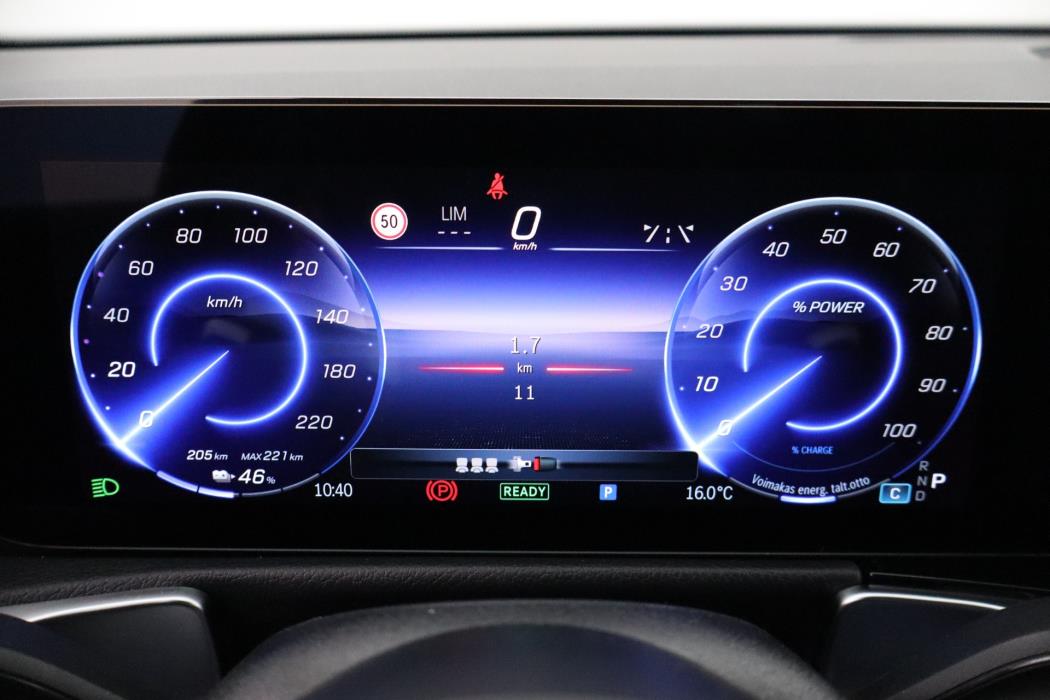 Mercedes-Benz EQB 2025