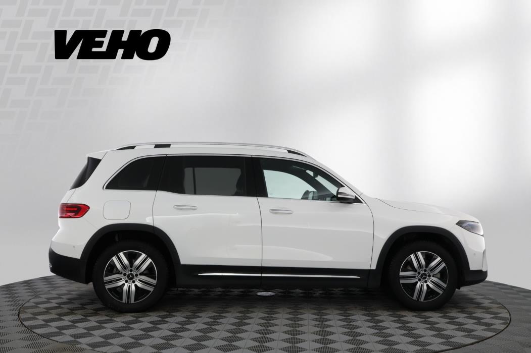 Mercedes-Benz EQB 2025