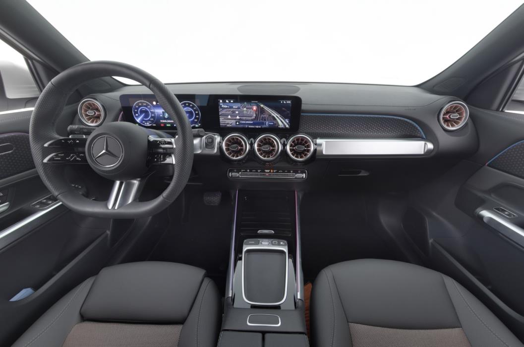 Mercedes-Benz EQB 2025