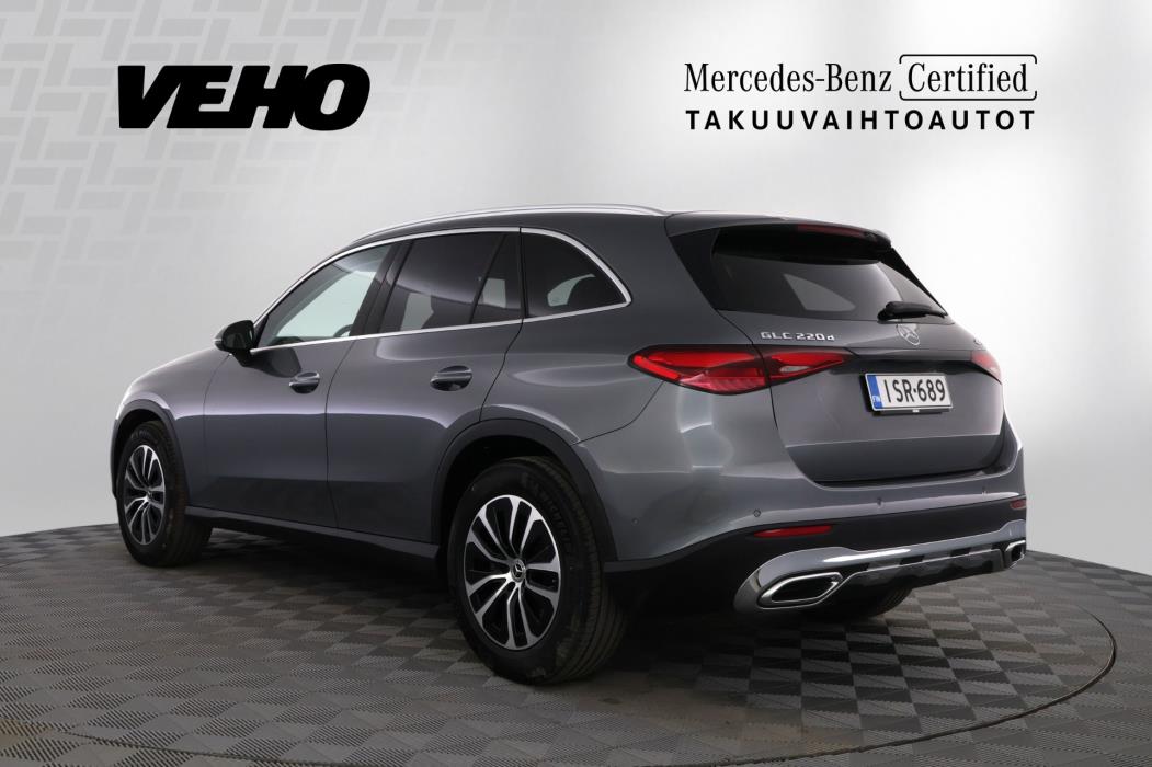 MERCEDES-BENZ GLC 2023