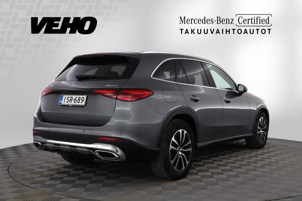 MERCEDES-BENZ GLC 2023