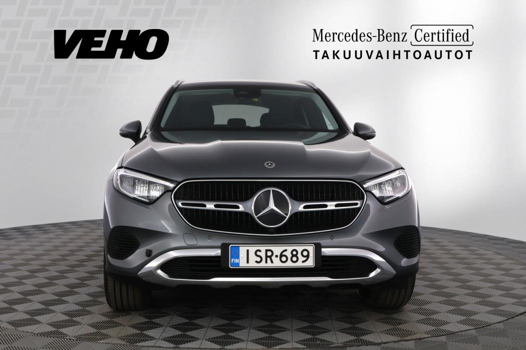 MERCEDES-BENZ GLC 2023