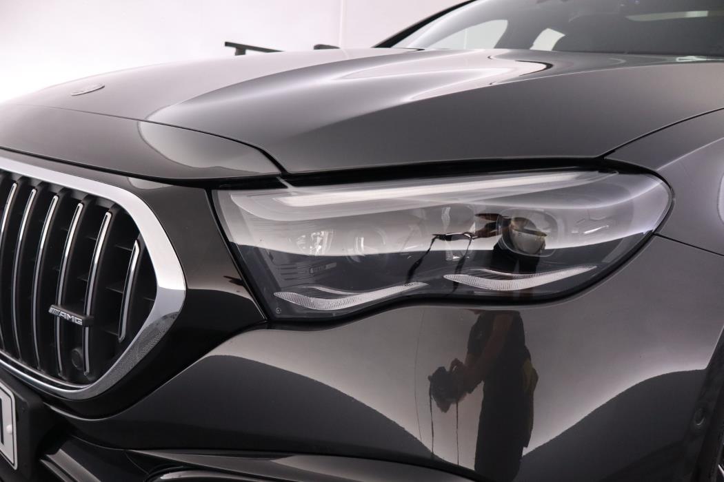 MERCEDES-BENZ E 53 AMG 2025