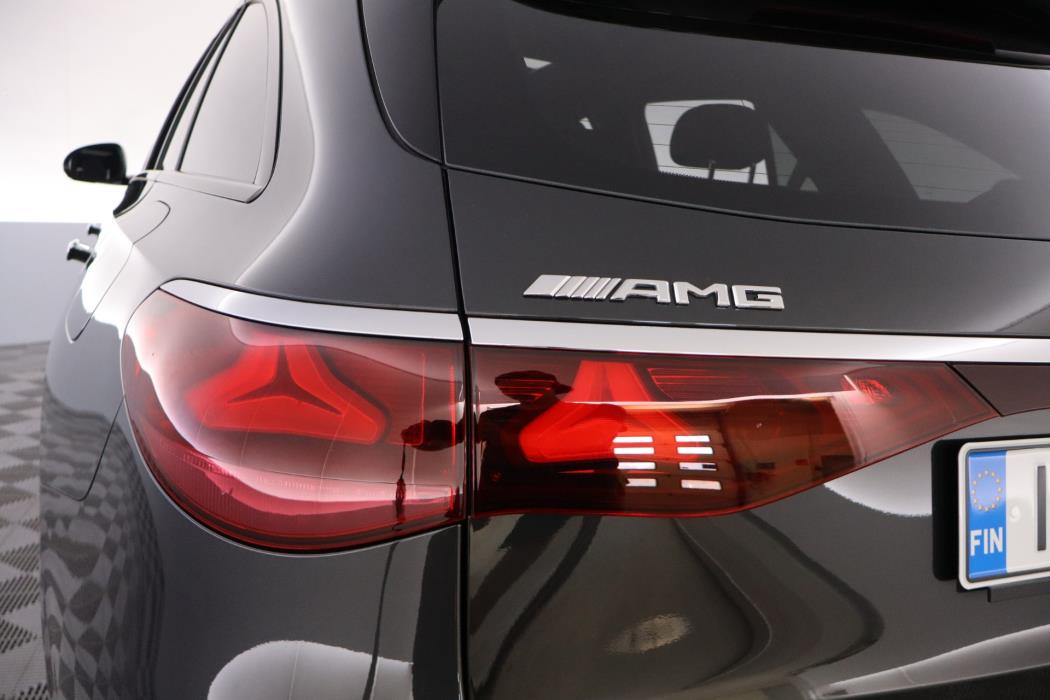 MERCEDES-BENZ E 53 AMG 2025