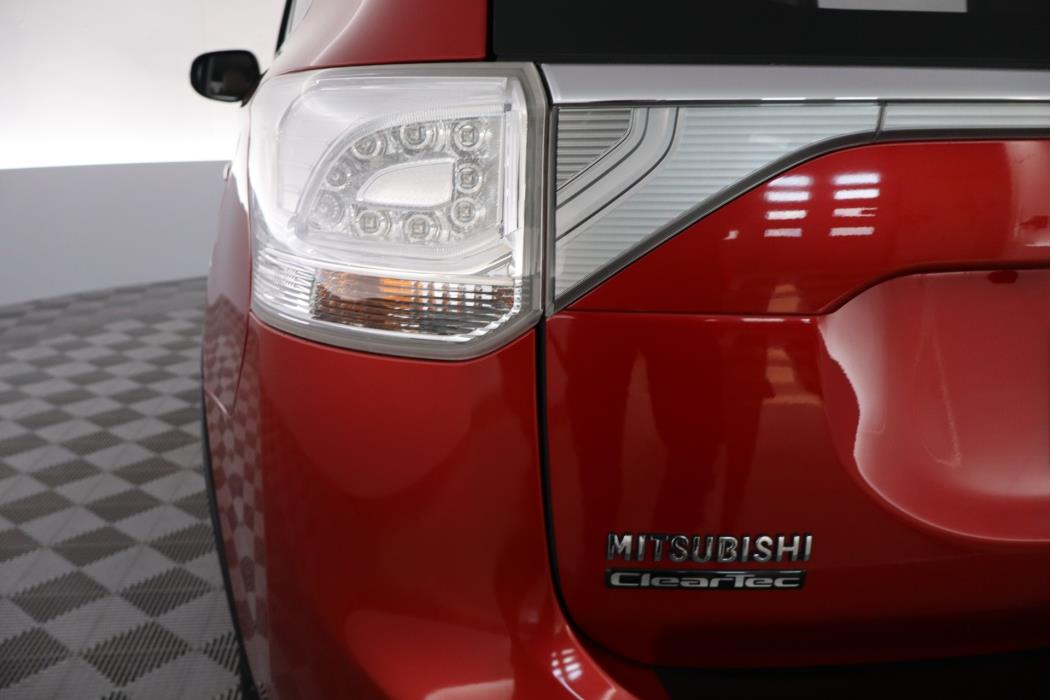 Mitsubishi Outlander 2014