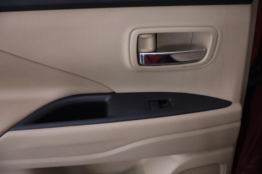 Mitsubishi Outlander 2014