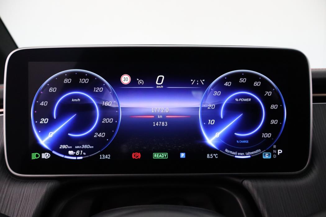 Mercedes-Benz EQE 2024