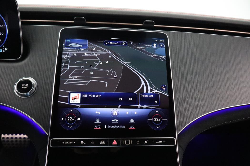 Mercedes-Benz EQE 2024