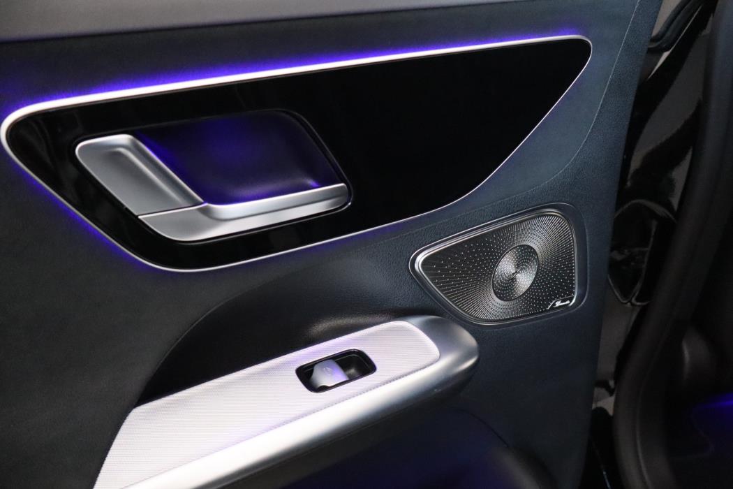 Mercedes-Benz EQE 2024