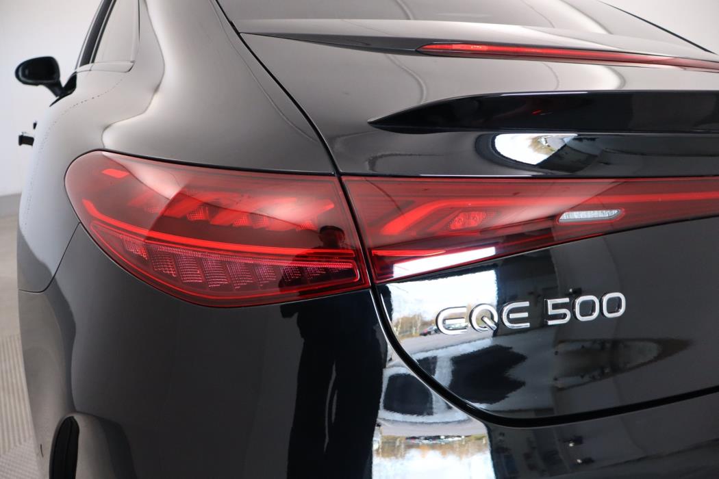 Mercedes-Benz EQE 2024