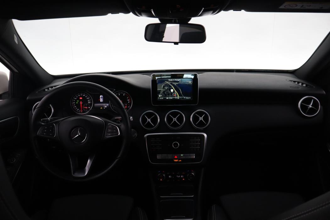 Mercedes-Benz A 2017