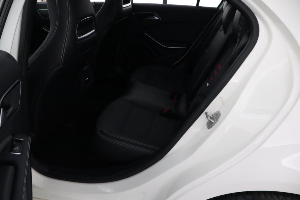 Mercedes-Benz A 2017