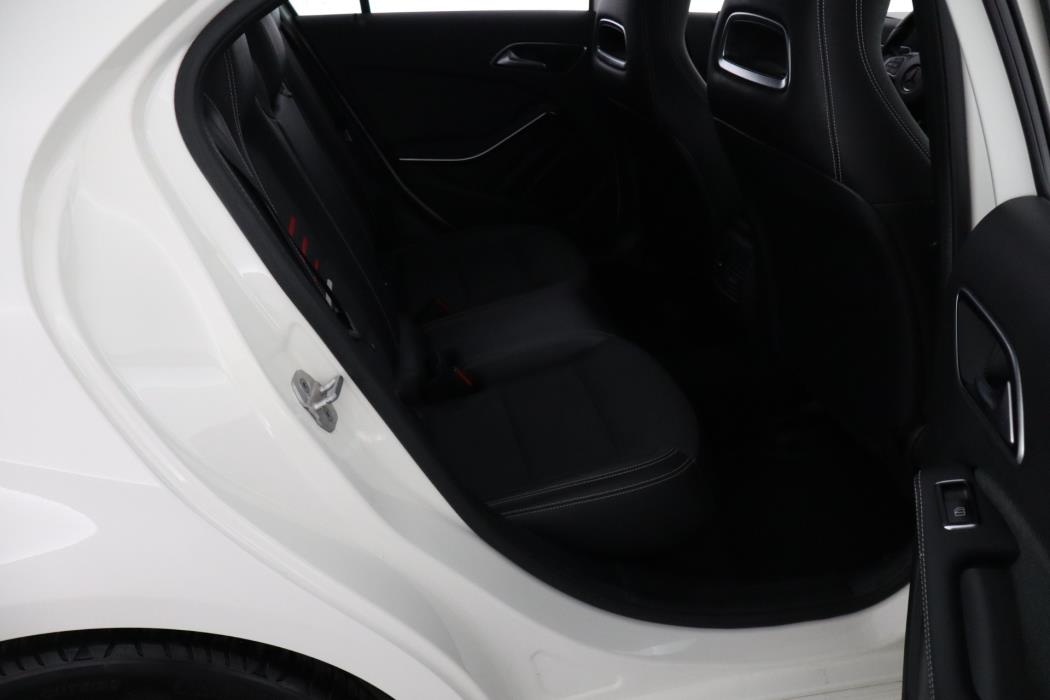 Mercedes-Benz A 2017