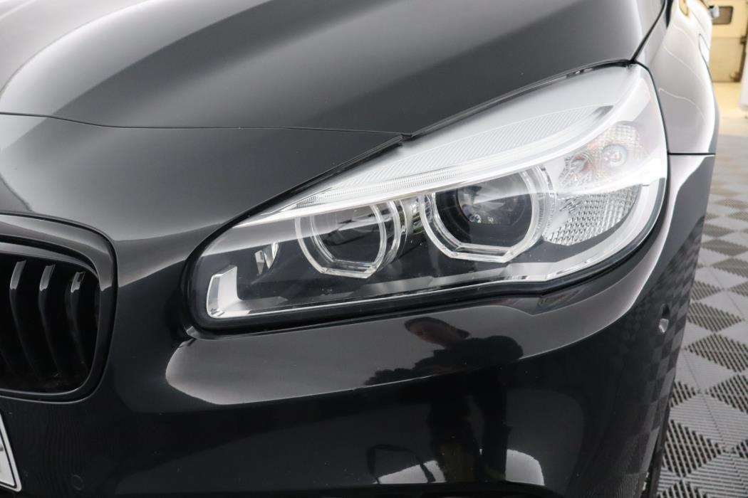 BMW 225 2017
