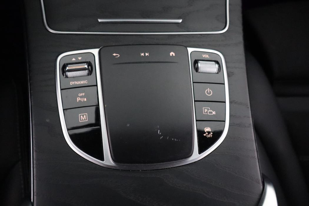 MERCEDES-BENZ GLC 2021