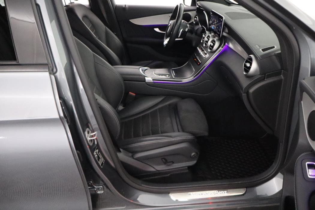 MERCEDES-BENZ GLC 2021