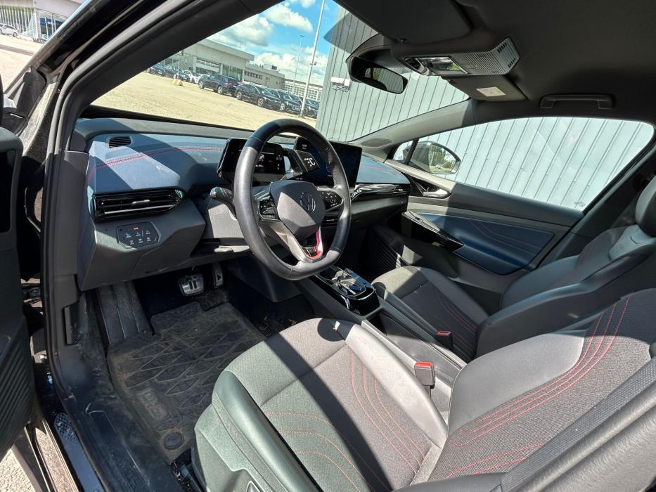 VOLKSWAGEN ID.5 2022