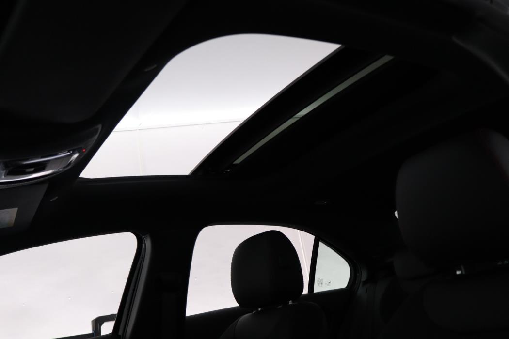 Mercedes-Benz A 2024